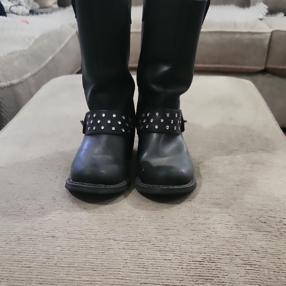 Harley-Davidson Black Studded Leather Ankle Boots